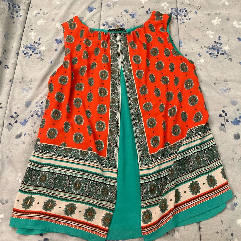 Vibrant Crepe Sleeveless top